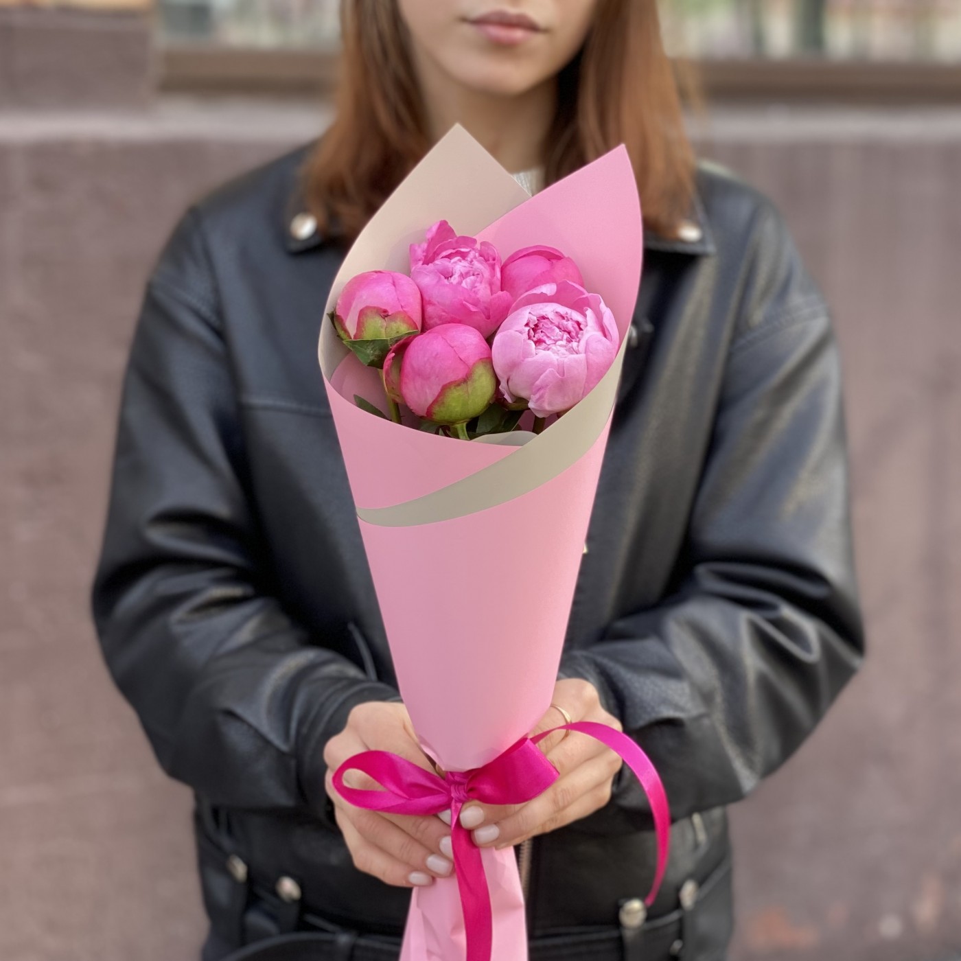5 розовых пионов Флеминг